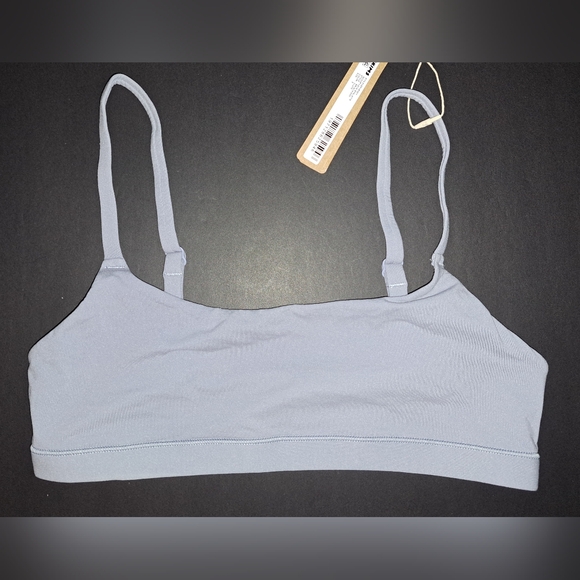 💕NWT SKIMS Fits Everybody Scoop neck Bra Bralette S Blue Gray SLATE S - Picture 10 of 10